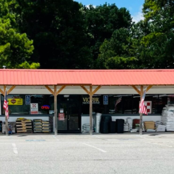 Contact Us at North Fulton Feed - photo of our store front